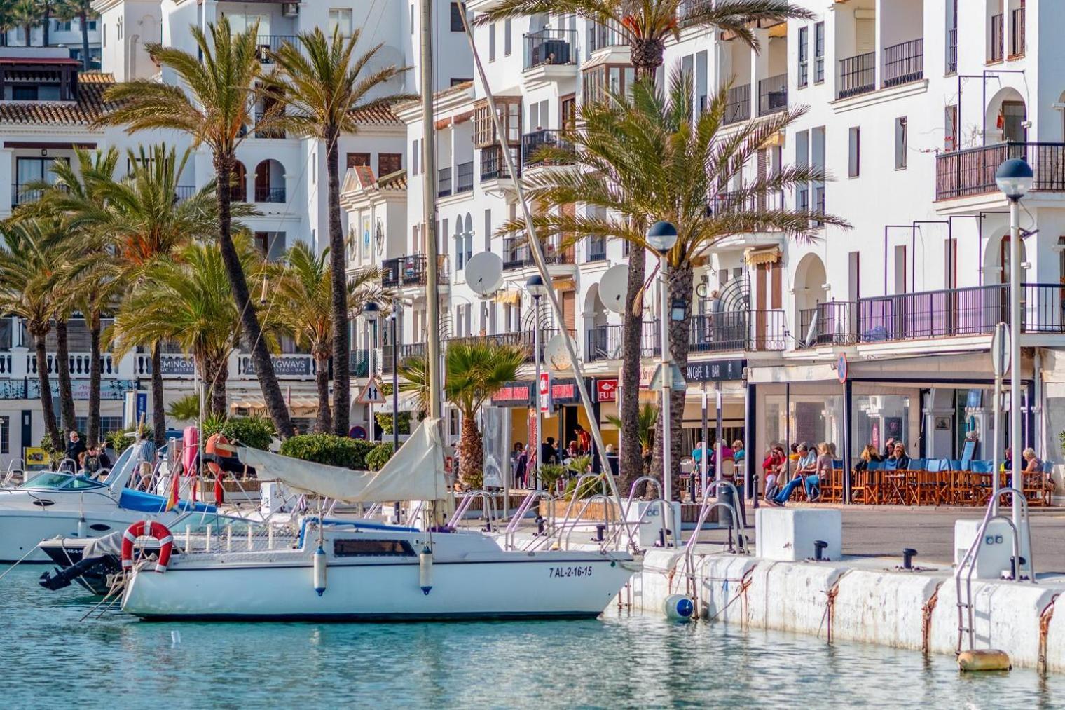 Doble Bed , Sun , Golf And Beach , Un Lugar Para Disfrutar Todas Las Familias Con Sus Hijos"Desayuno Incluido" Appartement San Luis de Sabinillas Buitenkant foto